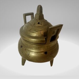 Antique 19C Chinese Brass Censer Solid
Brass Incense Burner.